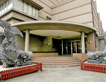 Kawara Museum of Takahama City, a Hometown of Ceramics