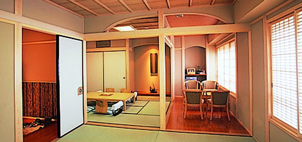 SANAGE ONSEN HOTEL KINSENKAKU