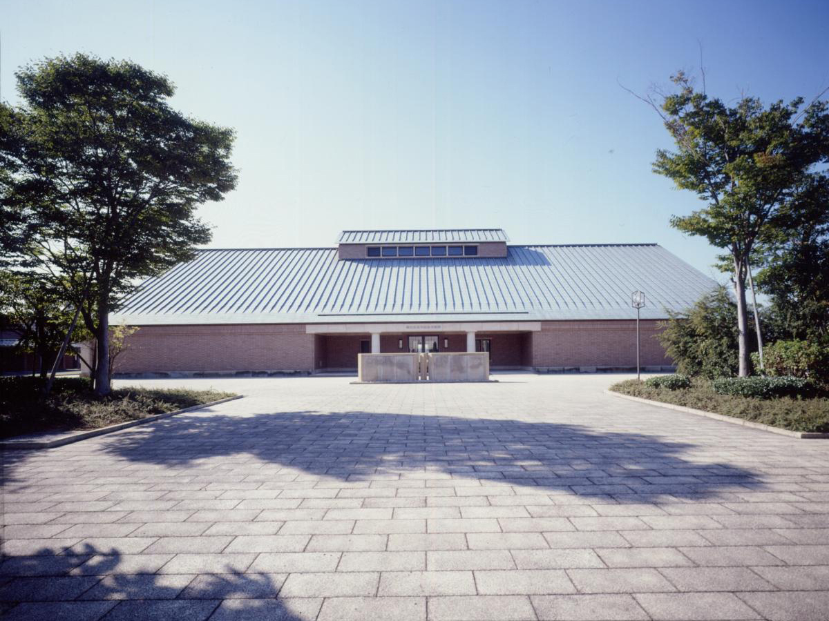 稲沢市荻須記念美術館