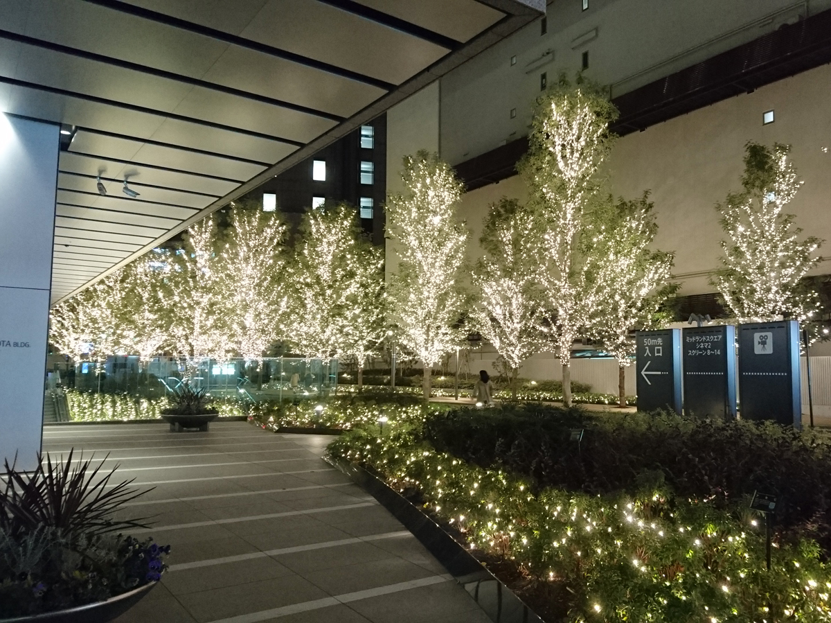 Symphony豐田大樓　燈光秀