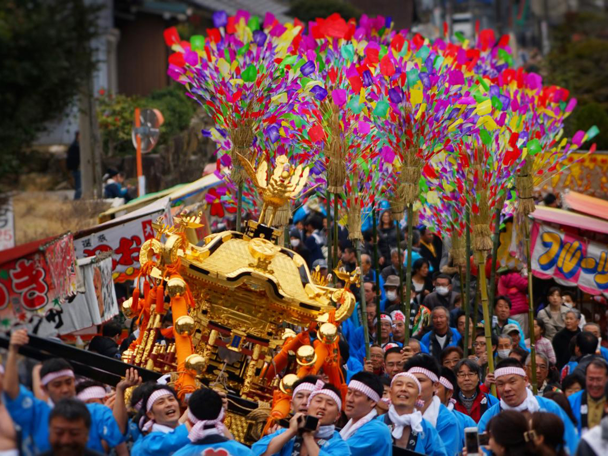 Oagata Jinja Shrine's Honen Festival