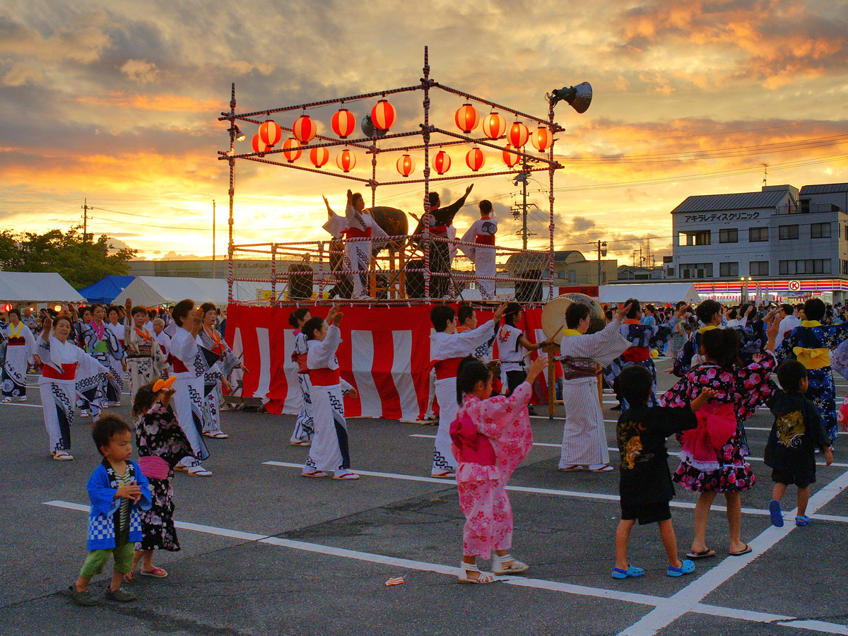 Toyoake Summer Festival and Fireworks