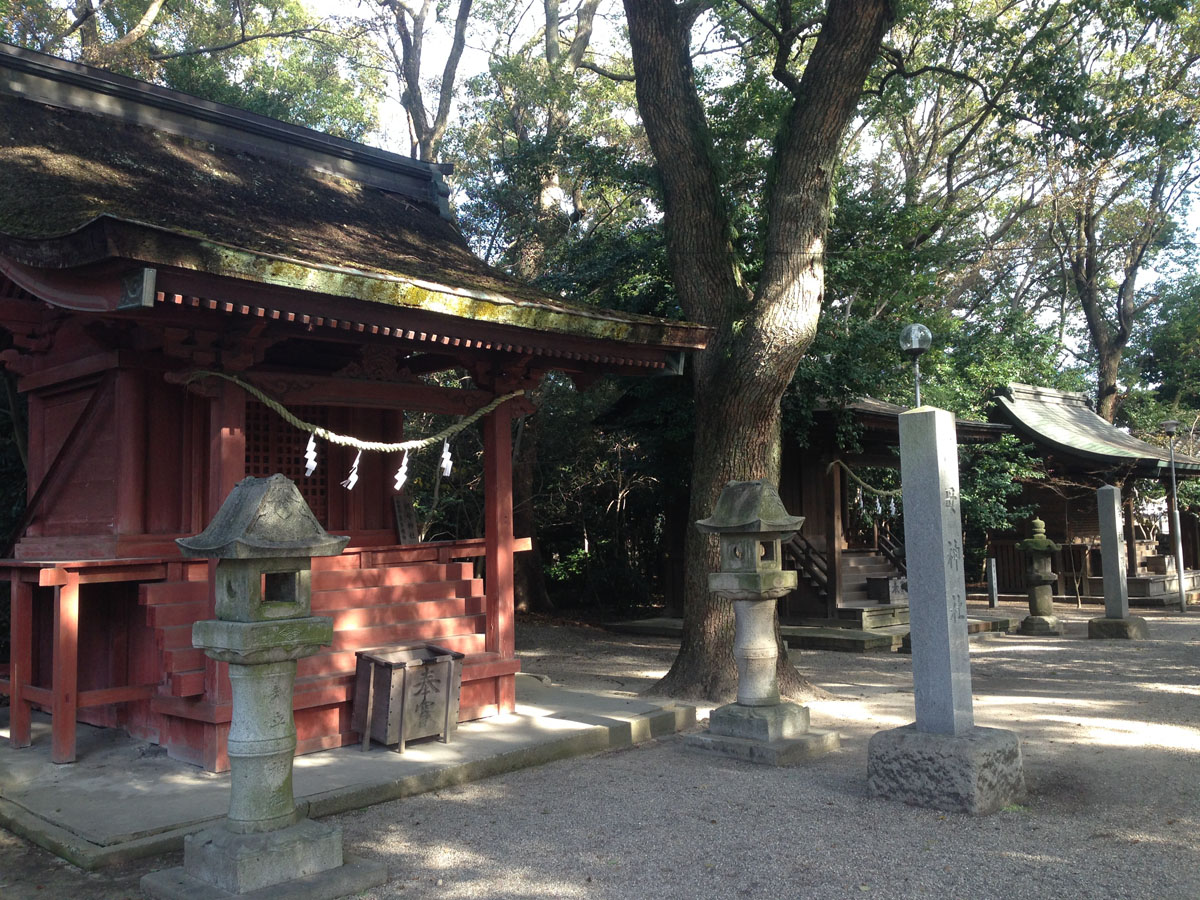 知立神社