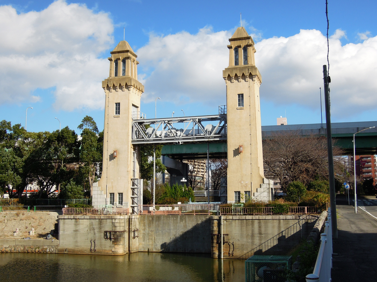 中川運河　松重閘門