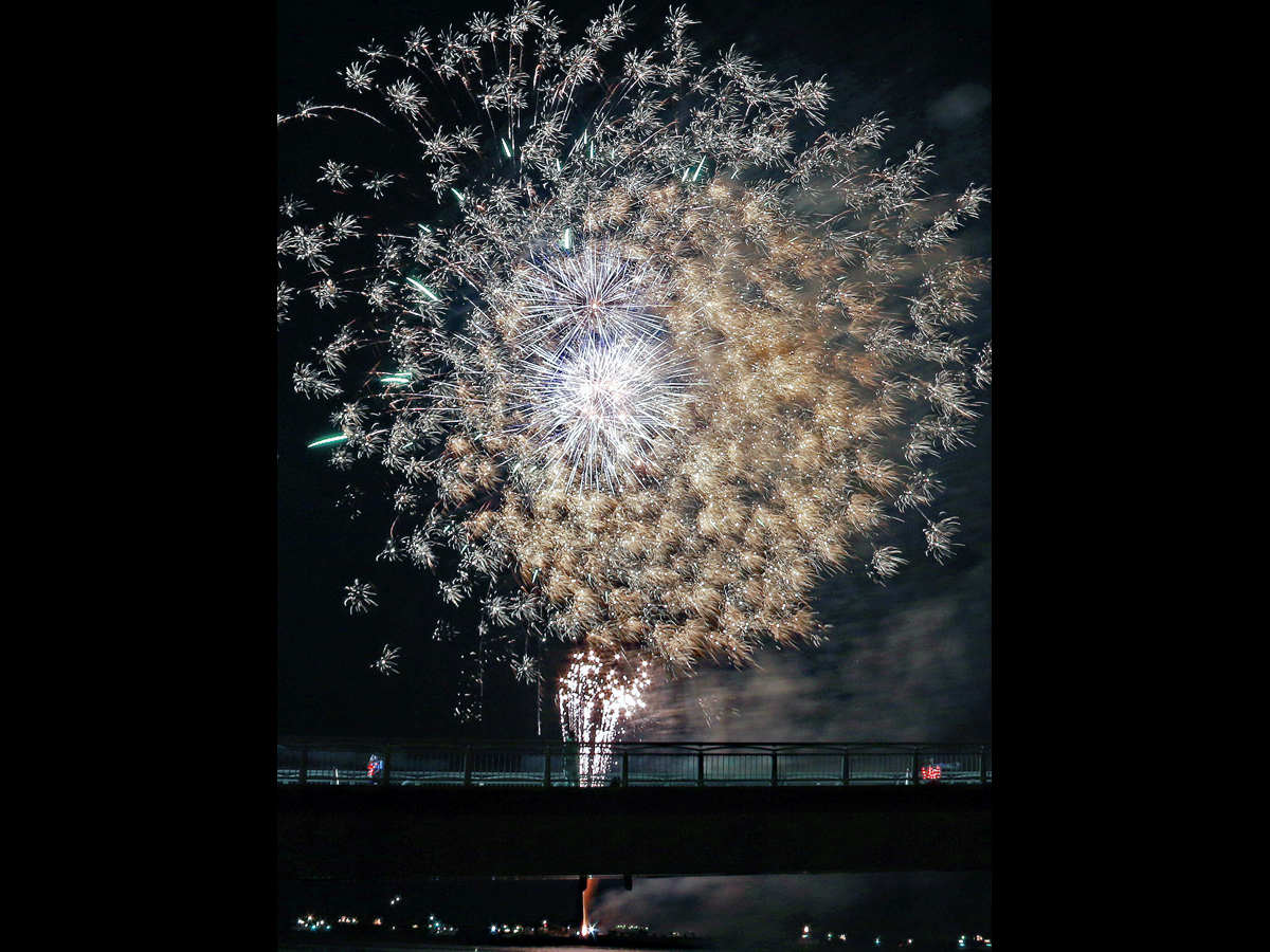 Shimmaiko Beach Festival Fireworks
