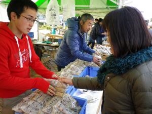 奥三河市町村や蒲郡と交流のある市町の特産品販売