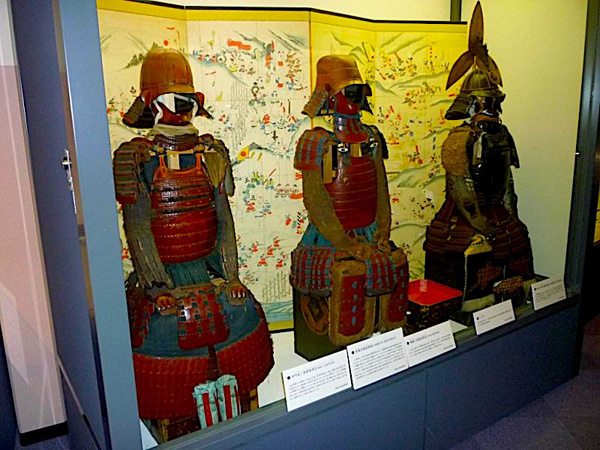 Samurai armor